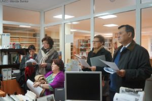Visita biblioteca Centro Asociado UNED Mérida, 15 de diciembre, 2014 024