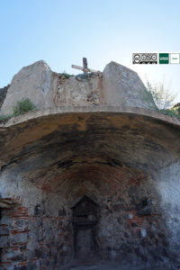 horno-de-los-del-rio-con-cruz