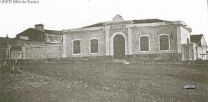 ANTIGUO_MATADERO_EN_EL_SOLAR_DEL_CONCEJO_ESTAMPAS_DE_LA_M_RIDA_DE_AYER